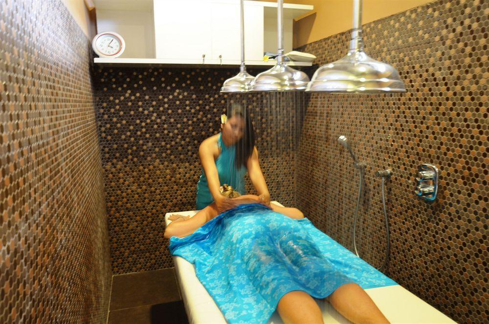 Saffira, - Pool, Garden, Rooftop - Walk To And Cafes! Seminyak (Bali)