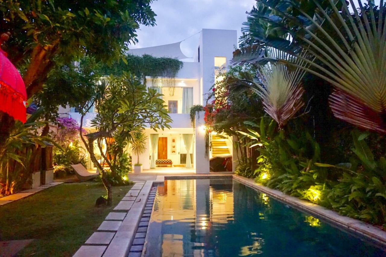 Saffira, - Pool, Garden, Rooftop - Walk To And Cafes! Villa *